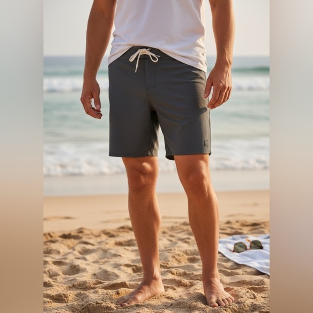 NWT LinkSoul Men’s Boardwalker Golf Short Hybrid Swim Land & Sea Black Size 35